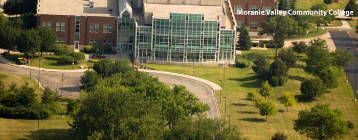 Moraine Valley Community College grounds